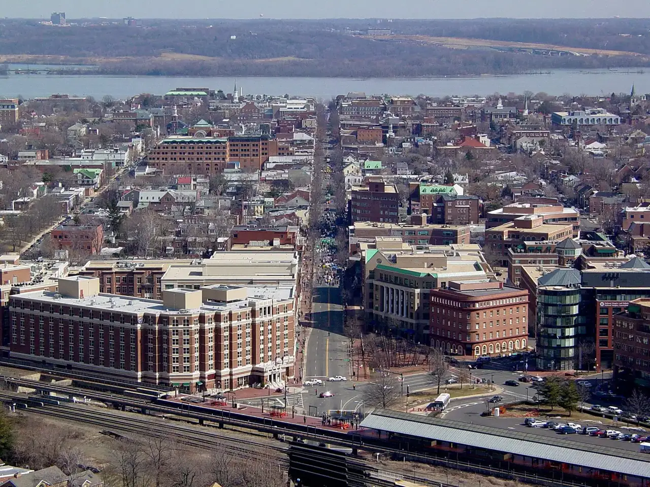 Alexandria, VA