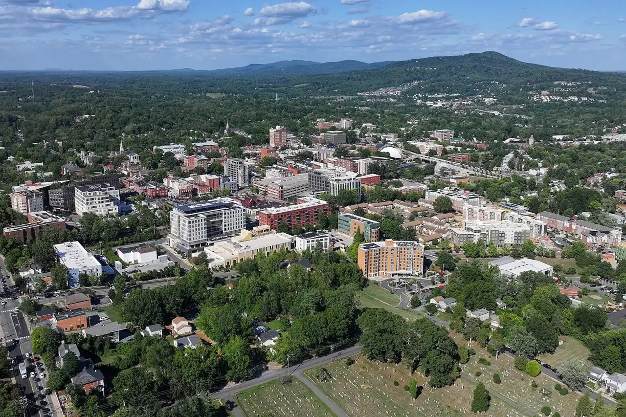 Charlottesville, VA