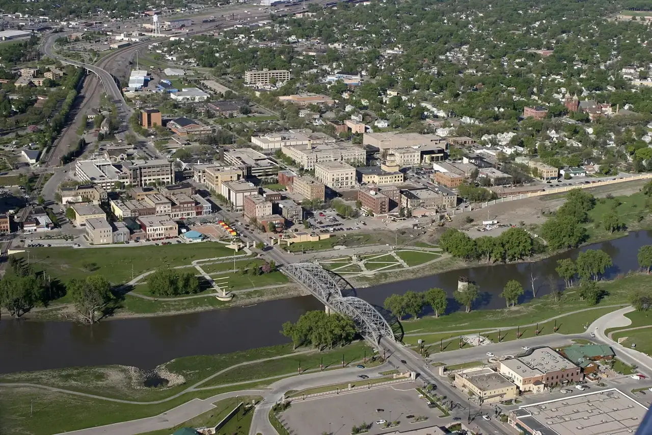 Grand Forks, ND