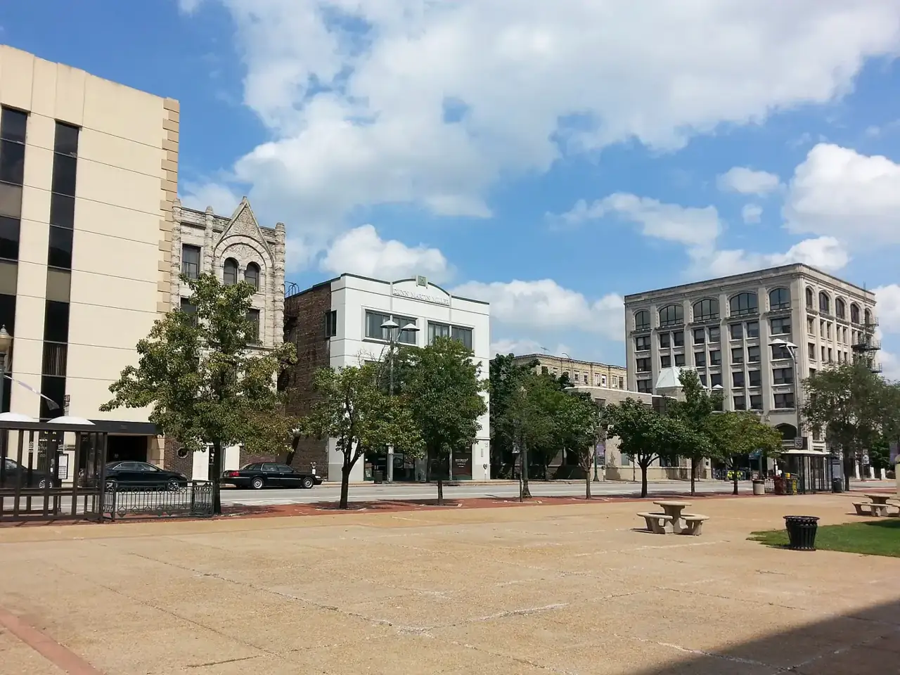 Joliet, IL