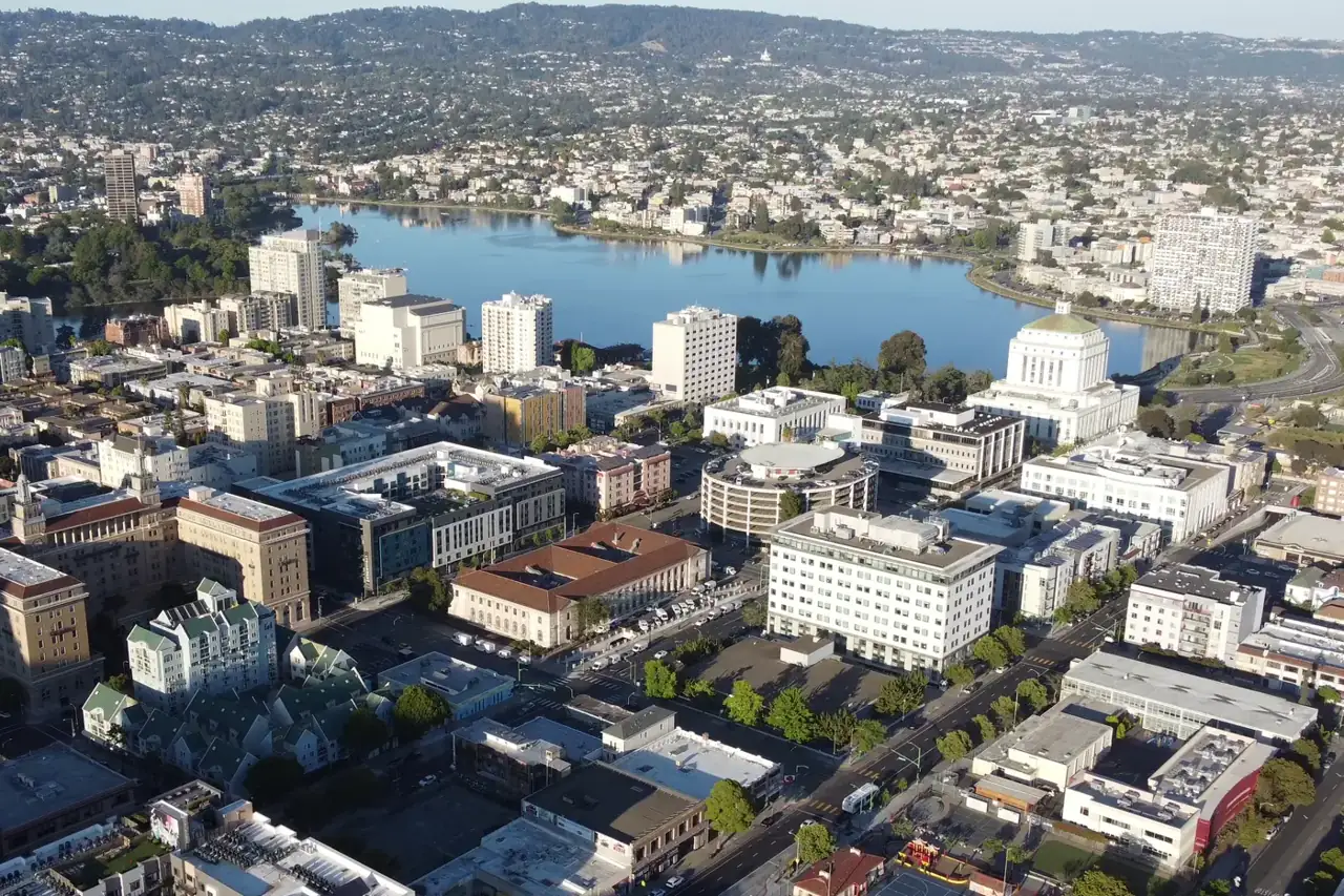 Oakland, CA